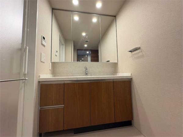 ジオ神戸中山手通 部屋画像