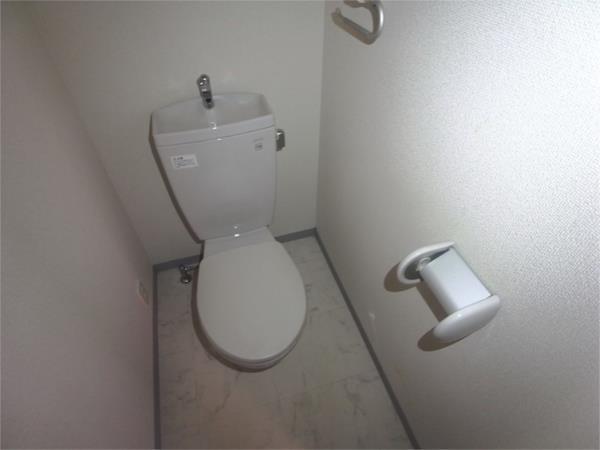 プレサンス神戸みなと元町 トイレ