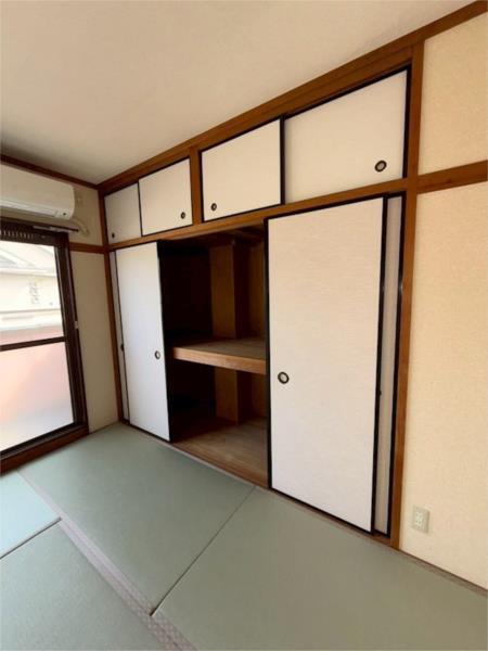 タウンハイツI 収納