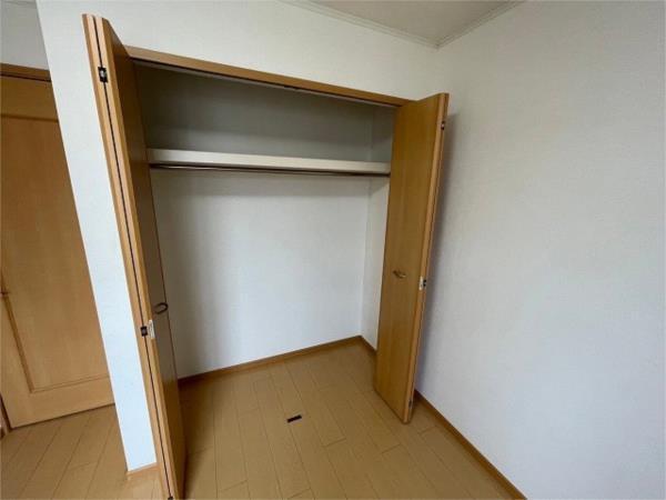 フェアリー鷹取 収納