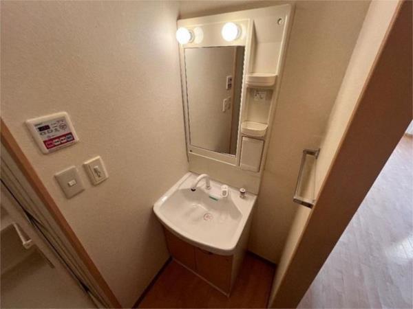 フォンテーヌ・アベニューI 部屋画像