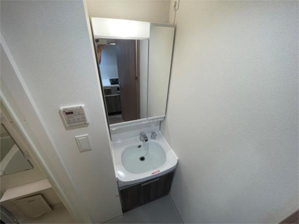 プレサンス三宮セントウエル 部屋画像