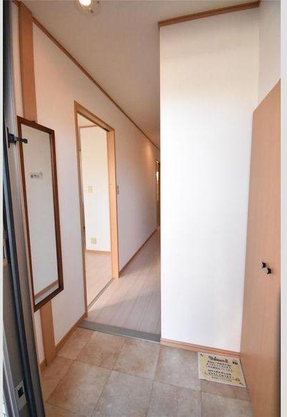 アルターナ英賀保 玄関