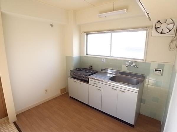 芦屋ホワイト キッチン