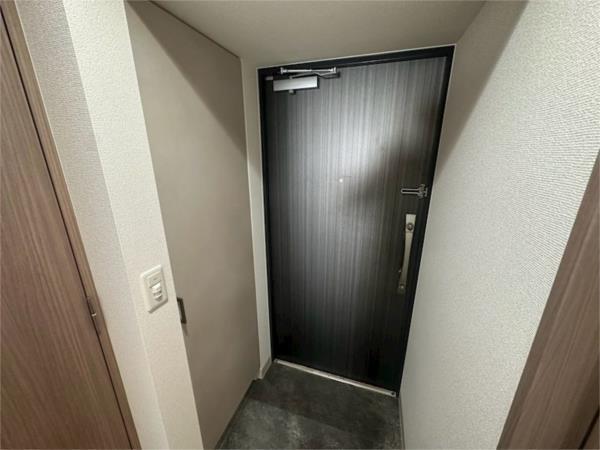NEコート甲南町 玄関