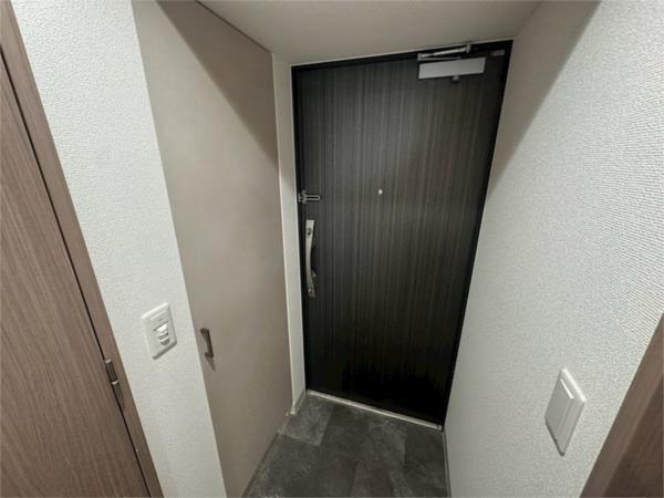 NEコート甲南町 玄関