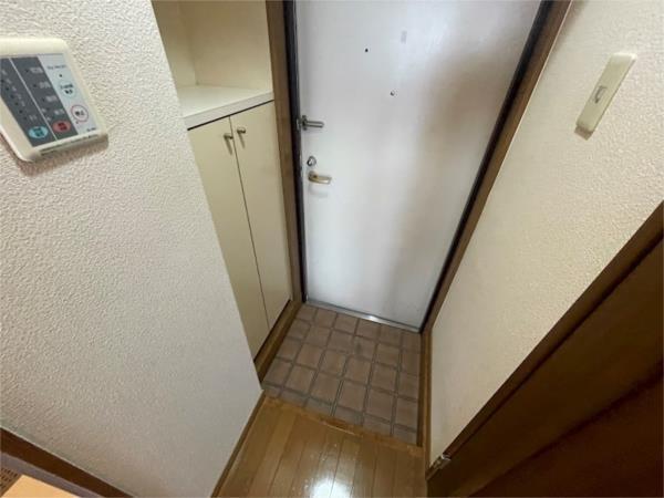 プチットフォーレ 玄関