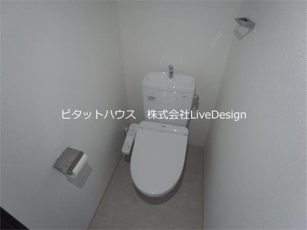 エステムコート神戸元町IIブリーズ トイレ