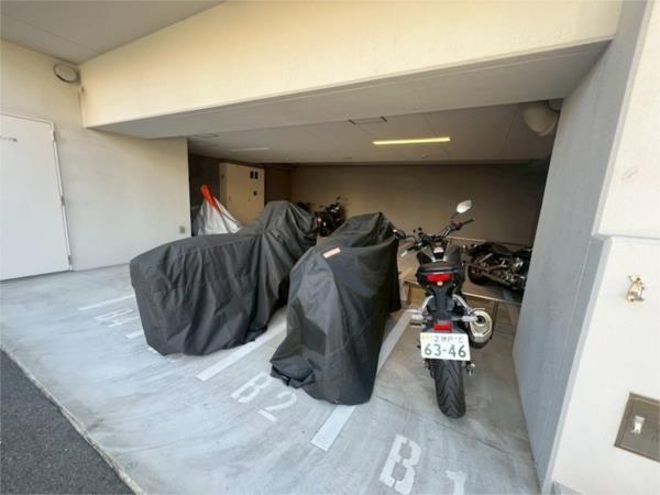 エステムコート神戸ハーバーランド前VIIレーベル その他
