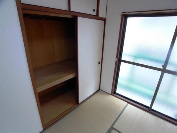 マルタカマンション 収納
