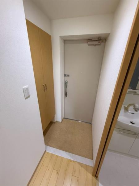 リュクス西明石 玄関