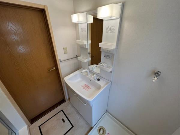 コロニアルヒルズ・オークI 部屋画像