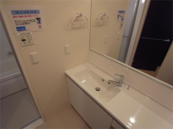 アソークコート（102） 部屋画像