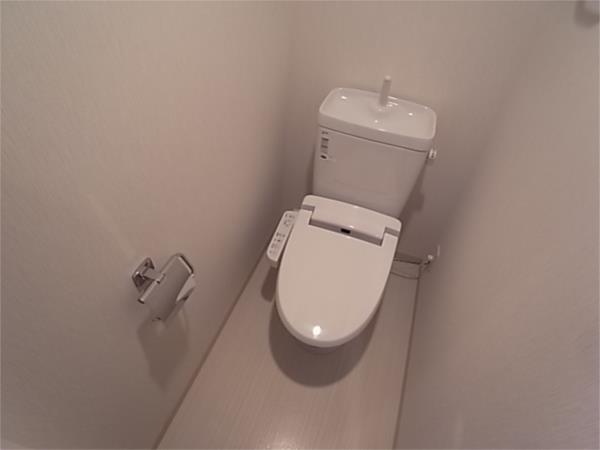 エスリード三宮旭通 トイレ