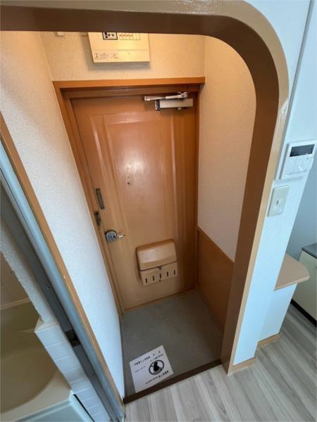 シャトー五色山 玄関