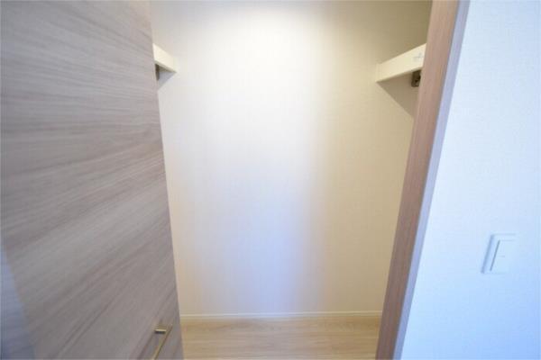 ブリランテ森南町 収納