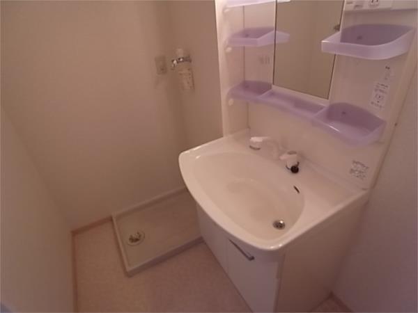 ルイシャトレー 部屋画像