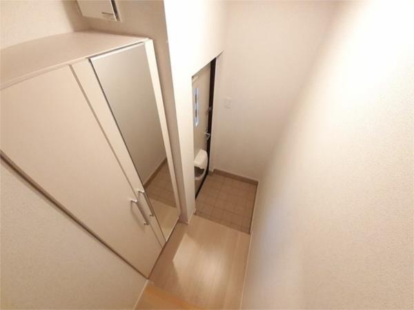アネモスヒルズ姫路早瀬I 玄関