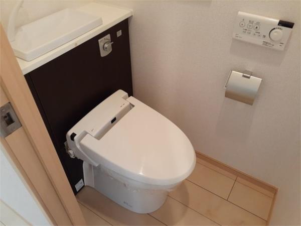 アグネス トイレ