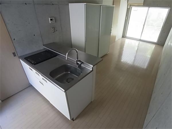 ロイスグラン神戸湊川公園 キッチン