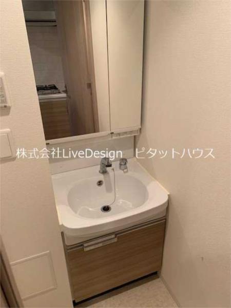 プレサンスジェネ新神戸ステーションフロント 部屋画像