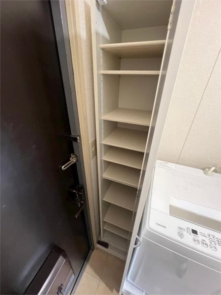 シャルムメゾン本庄 玄関