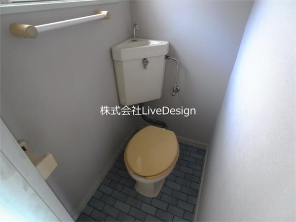 GRANPIA COURT塩屋II トイレ