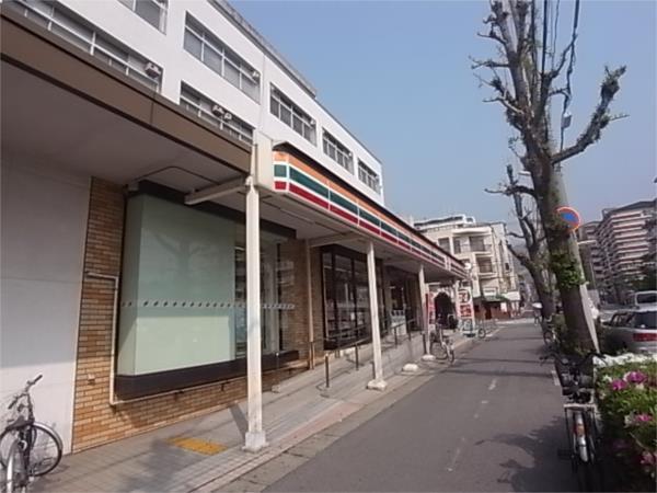 ｾﾌﾞﾝｲﾚﾌﾞﾝ 神戸魚崎北町5丁目店：130m