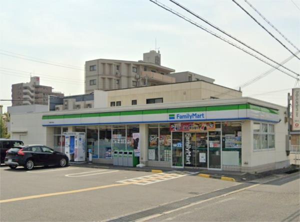 ファミリーマート 姫路手柄店：537m