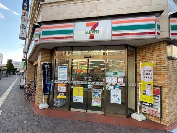 セブンイレブン 姫路南町店：698m