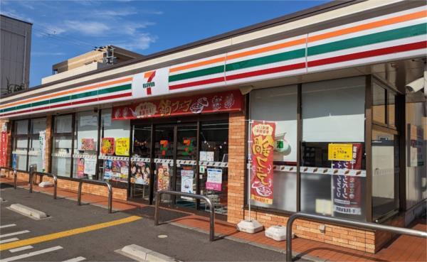 セブンイレブン 姫路広畑東新町店：724m