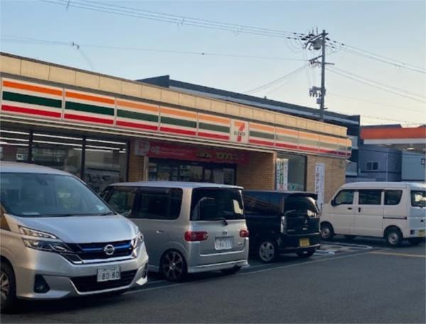 セブンイレブン 神戸住吉南町3丁目店：163m