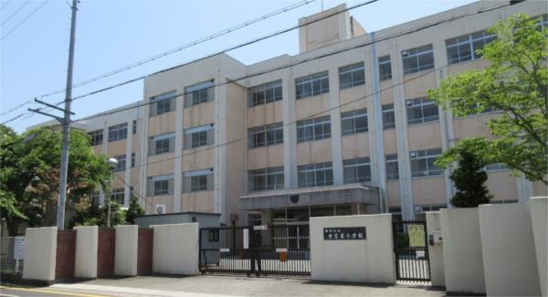 姫路市立安室東小学校：809m