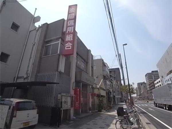 淡陽信用金庫：153m
