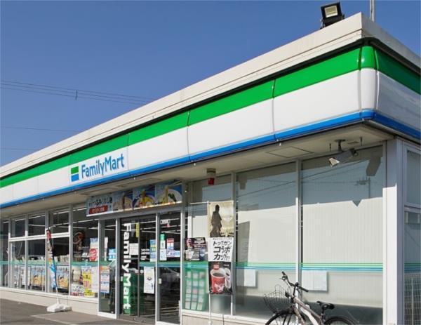 ファミリーマート 山陽網干駅北店：980m