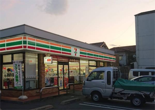 セブンイレブン 姫路天神2丁目店：949m
