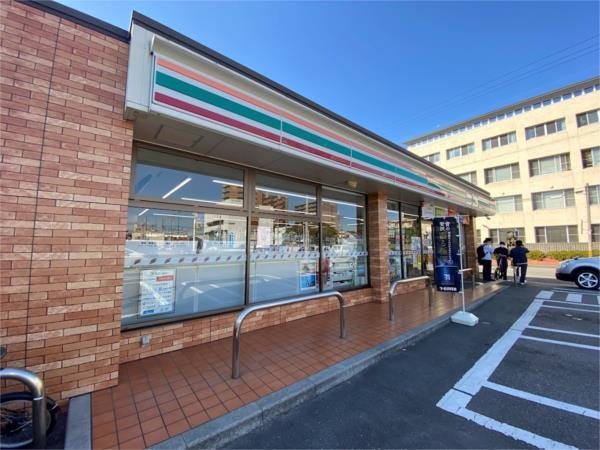 セブンイレブン　姫路飾磨細江店：943m