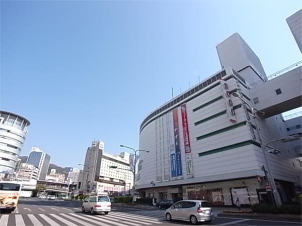 阪急オアシス：394m