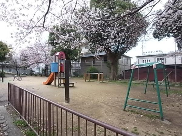 宮本公園：277m