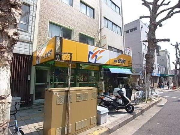 ほっともっと：203m