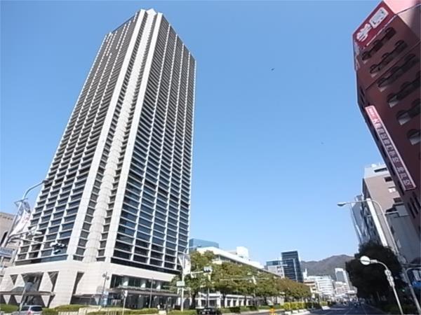 東遊園地：283m