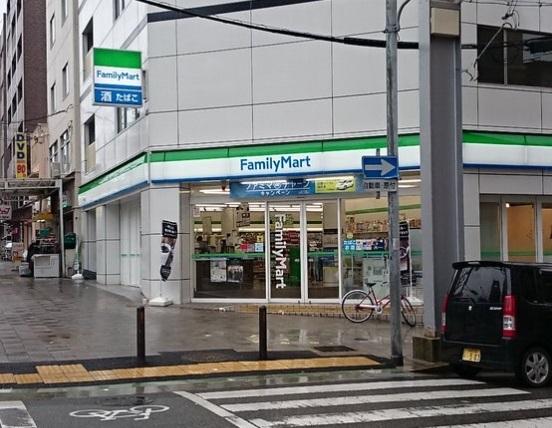 ﾌｧﾐﾘｰﾏｰﾄ 柳筋北店：143m
