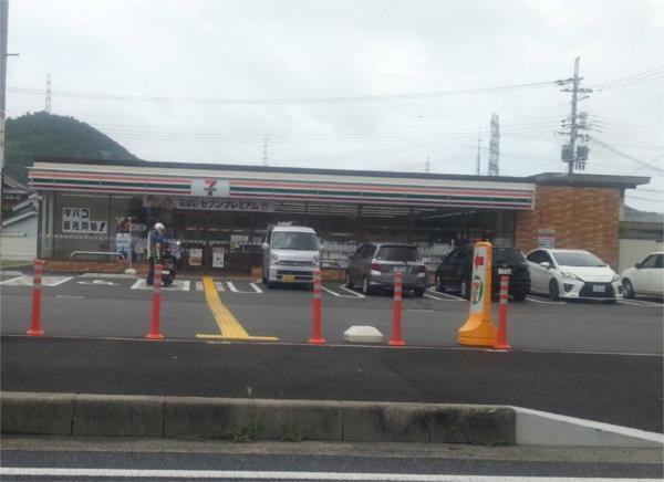 セブンイレブン 姫路四郷町店：157m
