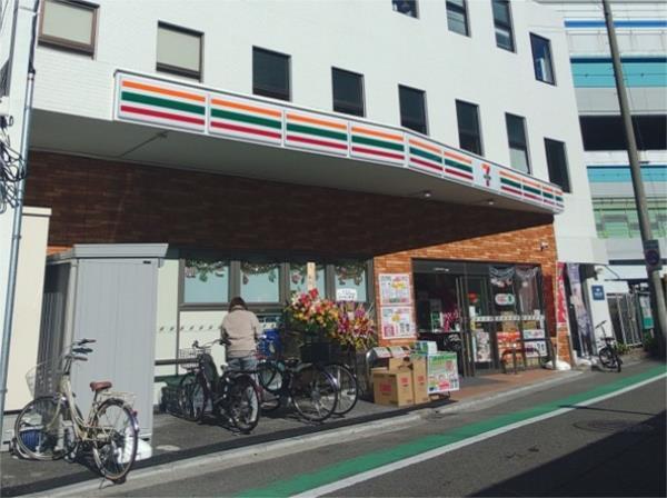 セブンイレブン 阪神甲子園球場前店：721m