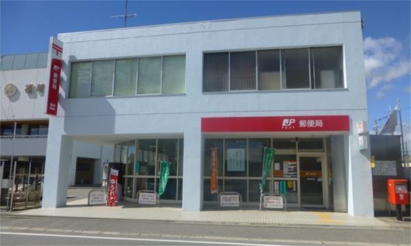 福崎郵便局：15m