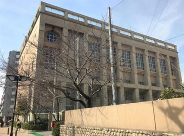 神戸市立水木小学校：455m