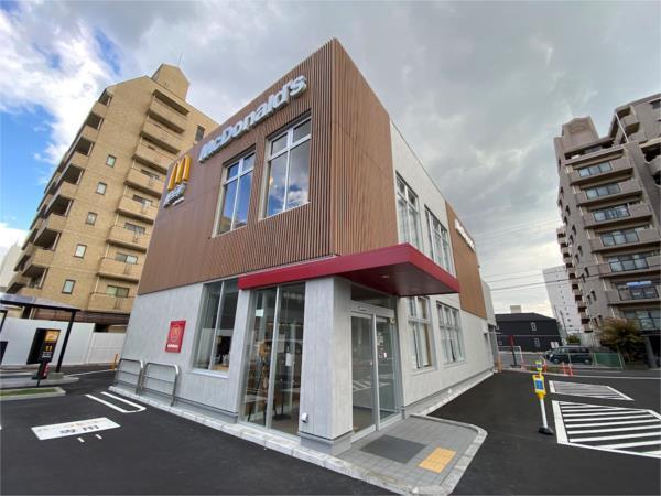 マクドナルド　姫路安田店：357m