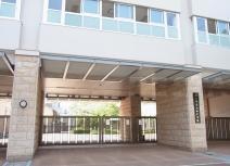 神戸市立長田中学校：380m