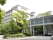 神戸百年記念病院：869m