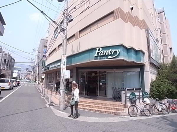 パントリー：392m